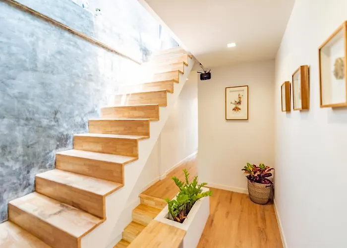 Hidden Oasis Bed & Breakfast Bangkok
