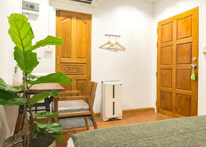 Bed & Breakfast Hidden Oasis *